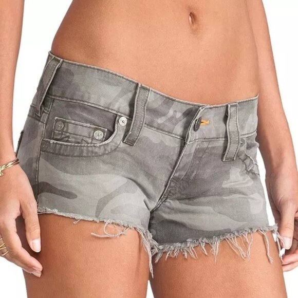 True Religion Jeans Bobby Camo Cut Off Shorts Deringer WNUG11Y33 - Picture 4 of 10